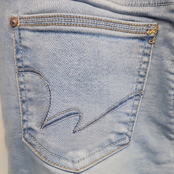 Wallflower Light Blue High Rise Women's Jeans - Picture 8 of 10